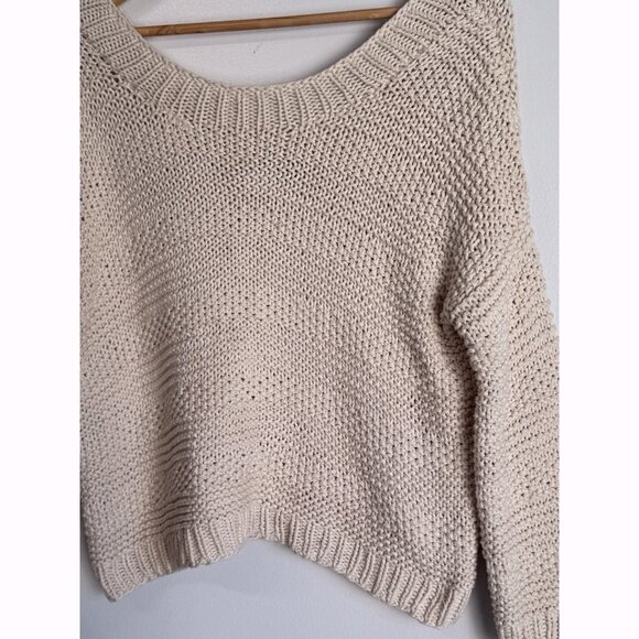 Vince. Women’s Drop Shoulder Oversized Sweater Sz XS Light Beige Minimalist Boho - Picture 4 of 6